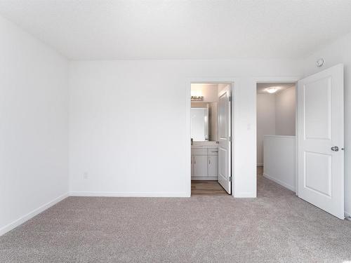 136 1530 Tamarack Boulevard, Edmonton, AB - Indoor Photo Showing Other Room