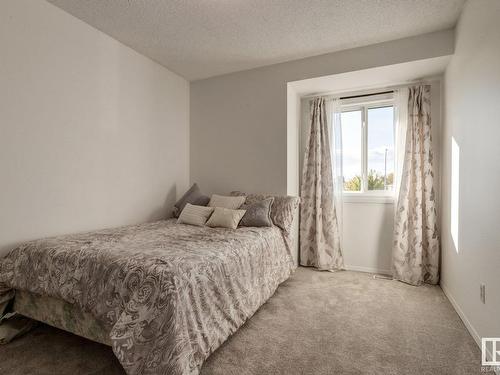 6 Bonin Place, Leduc, AB - Indoor Photo Showing Bedroom