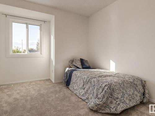 6 Bonin Place, Leduc, AB - Indoor Photo Showing Bedroom