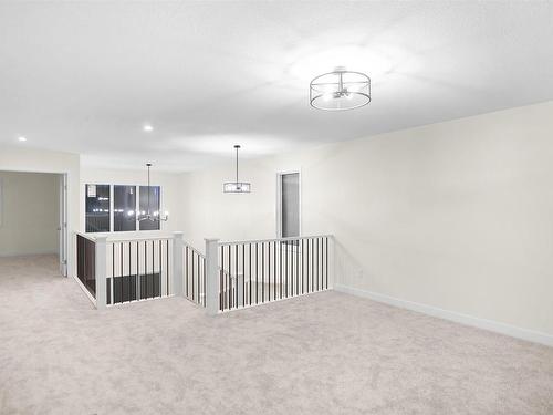 1615 11 Avenue, Edmonton, AB - Indoor Photo Showing Other Room