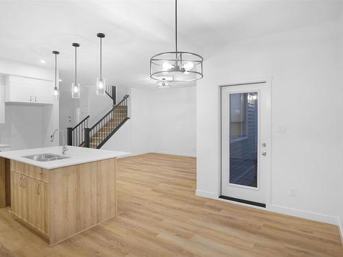 1233 16A Avenue, Edmonton, AB - Indoor Photo Showing Kitchen