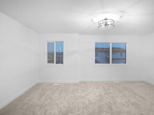 1233 16A Avenue, Edmonton, AB - Indoor Photo Showing Other Room