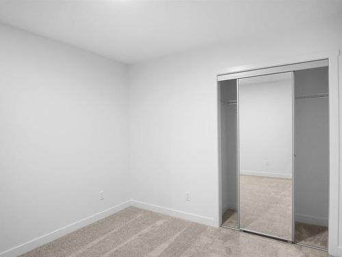 1233 16A Avenue, Edmonton, AB - Indoor Photo Showing Other Room