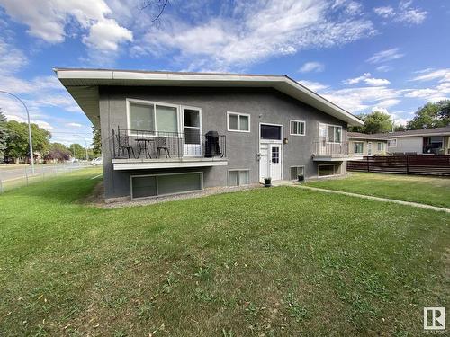 11839 45 Street, Edmonton, AB - Outdoor