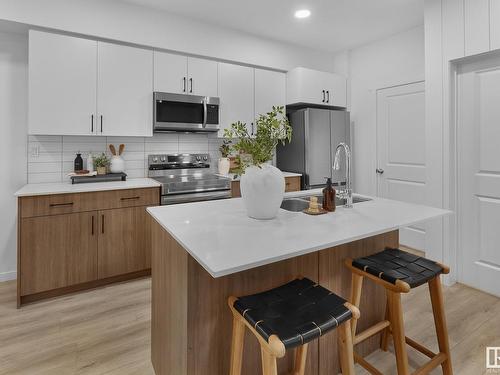 202 9223 228 Street, Edmonton, AB - Indoor Photo Showing Kitchen