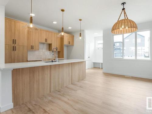 158 Cerbat Crescent, Sherwood Park, AB - Indoor Photo Showing Kitchen