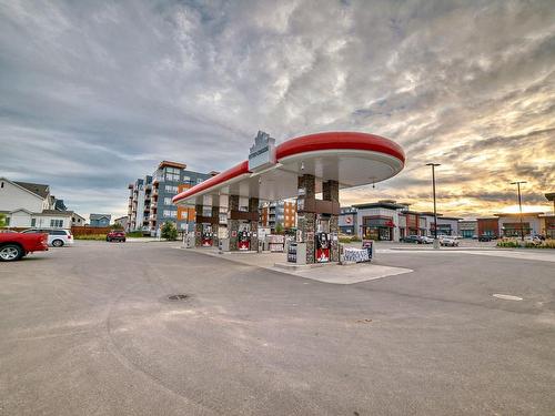 9806 227 St Nw, Edmonton, AB 