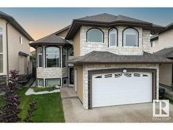 1527 67 ST SW  Edmonton, AB T6X 0G8