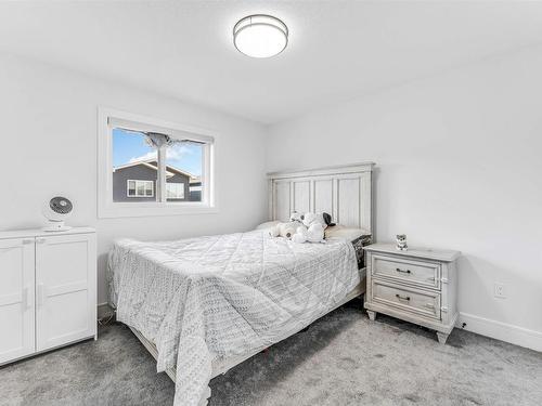 1920 21 St Nw, Edmonton, AB 