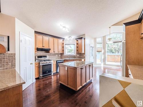 34 Arcand Drive, St. Albert, AB - Indoor Photo Showing Kitchen