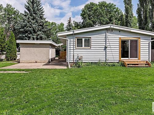 938 Juniper Av, Sherwood Park, AB 