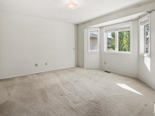 131 Knottwood Road N, Edmonton, AB - Indoor Photo Showing Other Room