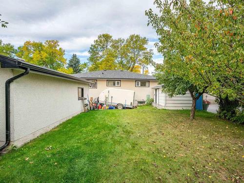 14703 59A St Nw, Edmonton, AB 