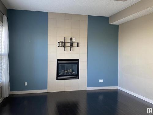 6504 49 Avenue, Beaumont, AB - Indoor With Fireplace