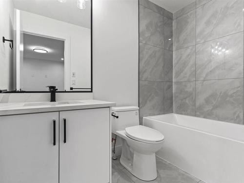 4723 168 Avenue, Edmonton, AB - Indoor Photo Showing Bathroom