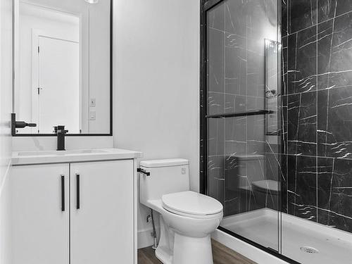 4723 168 Avenue, Edmonton, AB - Indoor Photo Showing Bathroom