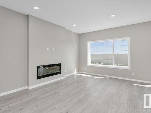 18107 73 St Nw, Edmonton, AB 