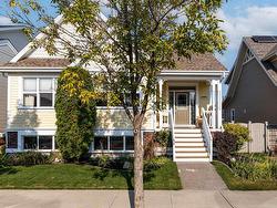 1324 KAPYONG AV NW  Edmonton, AB T5E 0C3