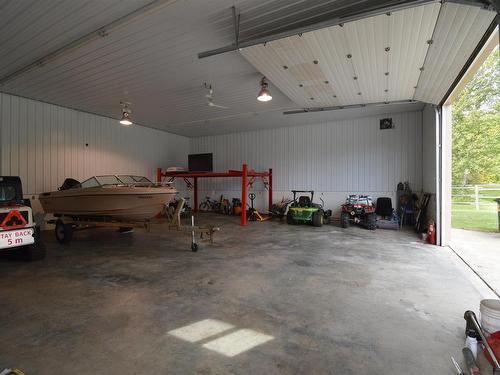 1 26029 Twp Rd 512, Rural Parkland County, AB - Indoor Photo Showing Garage