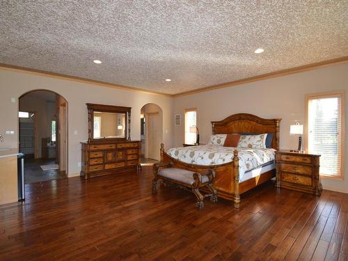 1 26029 Twp Rd 512, Rural Parkland County, AB - Indoor Photo Showing Bedroom