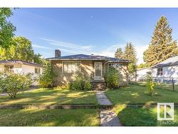 12006 44 ST NW  Edmonton, AB T5W 2S9