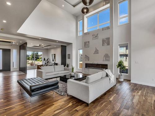 3625 Westcliff Way, Edmonton, AB - Indoor Photo Showing Living Room