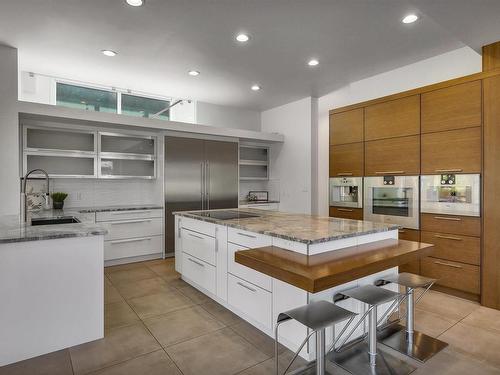 3625 Westcliff Way, Edmonton, AB - Indoor Photo Showing Kitchen