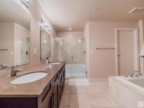 902 11933 Jasper Avenue, Edmonton, AB - Indoor Photo Showing Bathroom