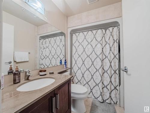 902 11933 Jasper Avenue, Edmonton, AB - Indoor Photo Showing Bathroom