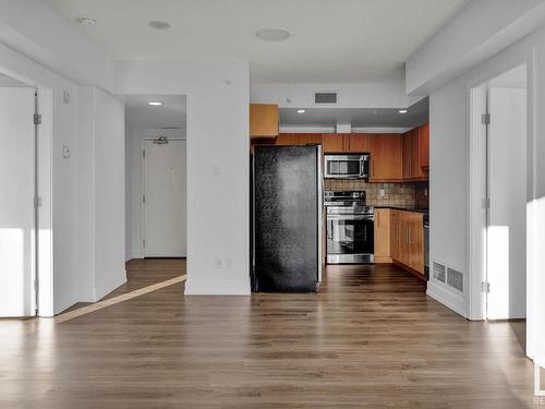 708 6608 28 Avenue, Edmonton, AB - Indoor Photo Showing Kitchen