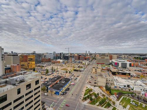 1805 10410 102 Avenue, Edmonton, AB - Outdoor With View