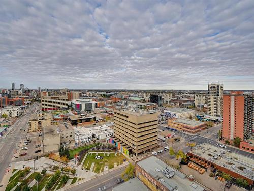 1805 10410 102 Avenue, Edmonton, AB - Outdoor With View