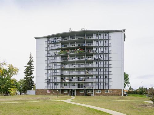 96 13435 97 Street, Edmonton, AB - Outdoor With Facade