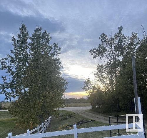 55431 Hwy 777, Rural Lac Ste. Anne County, AB 