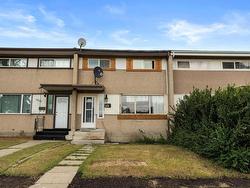 10826 132 AV NW  Edmonton, AB T5E 0Z6