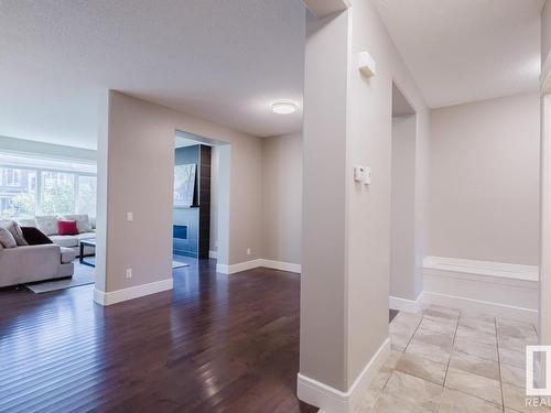 3257 Abbott Crescent, Edmonton, AB - Indoor