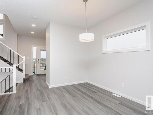 33 Gambel Loop, Spruce Grove, AB - Indoor Photo Showing Other Room