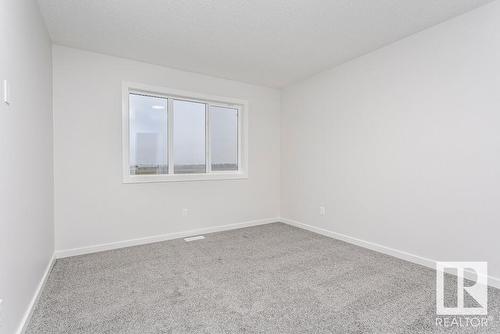 33 Gambel Loop, Spruce Grove, AB - Indoor Photo Showing Other Room