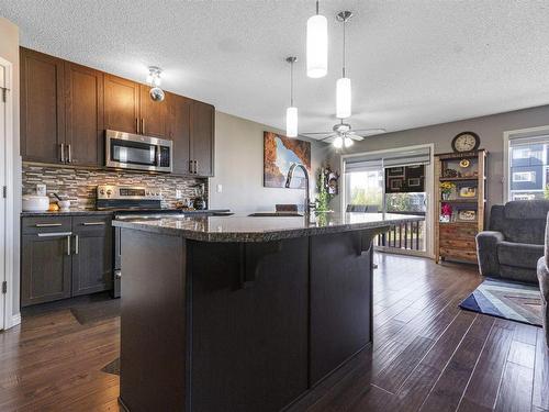 2304 86 Street, Edmonton, AB - Indoor Photo Showing Kitchen With Upgraded Kitchen