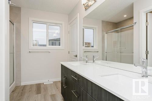 31 Gambel Loop, Spruce Grove, AB - Indoor Photo Showing Bathroom