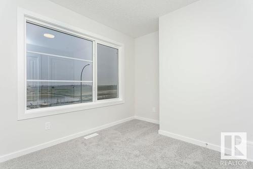 31 Gambel Loop, Spruce Grove, AB - Indoor Photo Showing Other Room