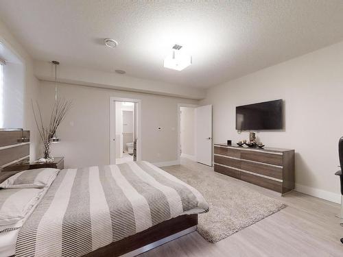 4152 Cameron Heights Point(E), Edmonton, AB - Indoor Photo Showing Bedroom