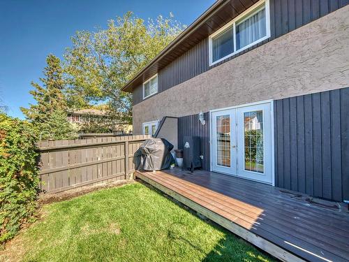 1698 37 St Nw, Edmonton, AB 