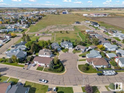 5302 59 Avenue, Vegreville, AB - Outdoor With View