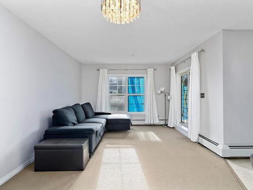 301 622 Mcallister Loop, Edmonton, AB - Indoor Photo Showing Living Room