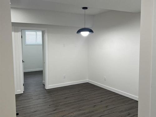 #1 12122 43 St Nw, Edmonton, AB 