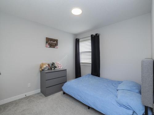 21023 130 Av Nw, Edmonton, AB 