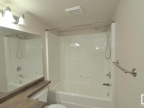 315 13625 34 Street, Edmonton, AB - Indoor Photo Showing Bathroom