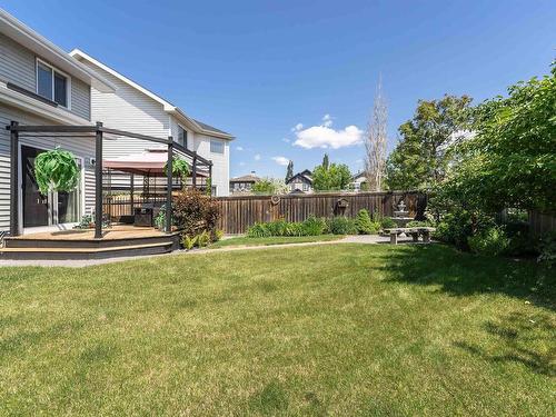 833 Chahley Wy Nw, Edmonton, AB 