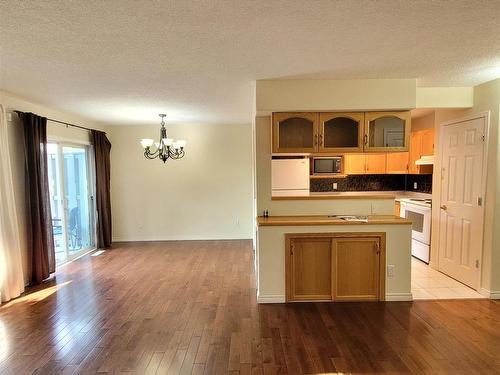 105 Bulyea Road, Edmonton, AB - Indoor Photo Showing Kitchen